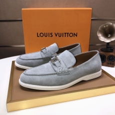 Louis Vuitton Low Shoes